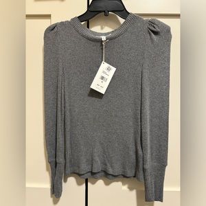 Brand new w tag Splendid collection long sleeve sweater. Size XS.